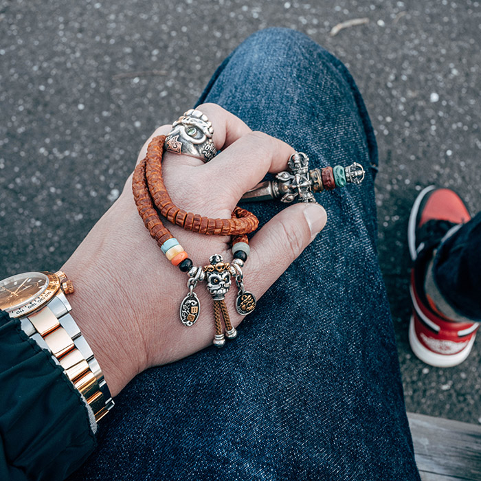 無常母珠「三通」·  珠串配飾  ·  雕金版  /  66800円