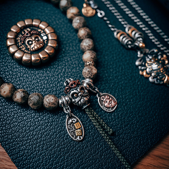 無常母珠「三通」·  珠串配飾  ·  金目版  /  18500円