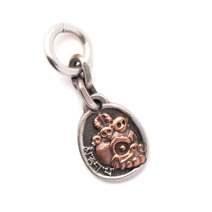 「微笑骷髏」裝飾小吊牌｜銀銅版｜4300円